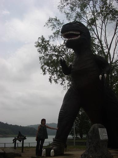 三笠市桂沢湖に恐竜はいた　２１.jpg